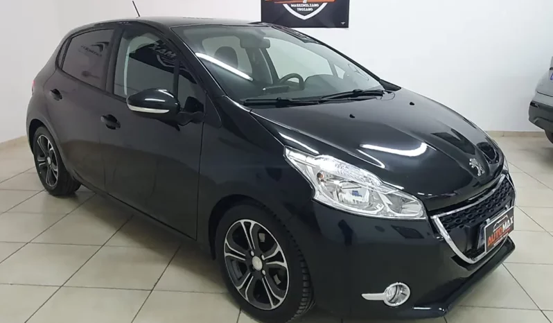 
								Peugeot 208 1.4 HDi 68 CV Access 2012 full									